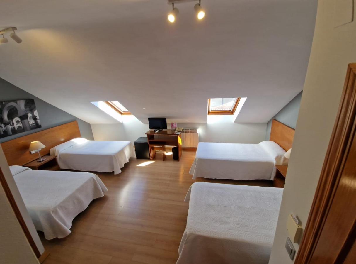 Hostal Santo Tome Toledo Kültér fotó