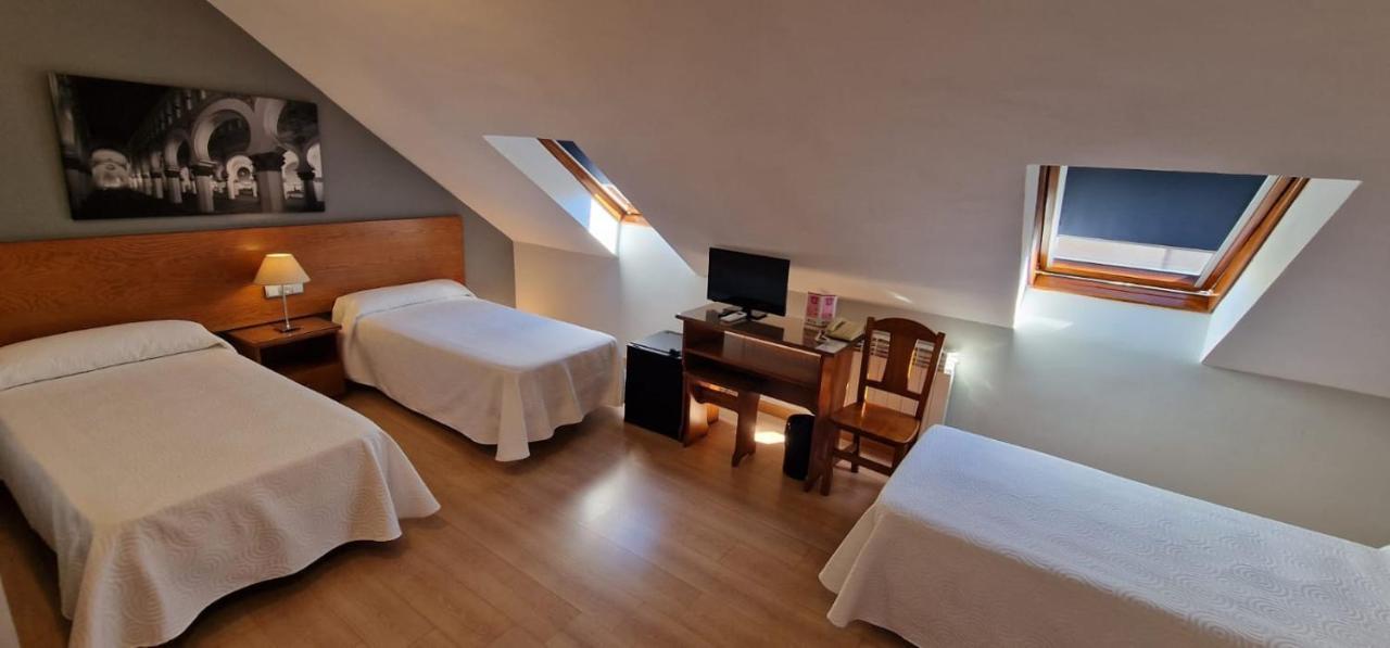 Hostal Santo Tome Toledo Kültér fotó