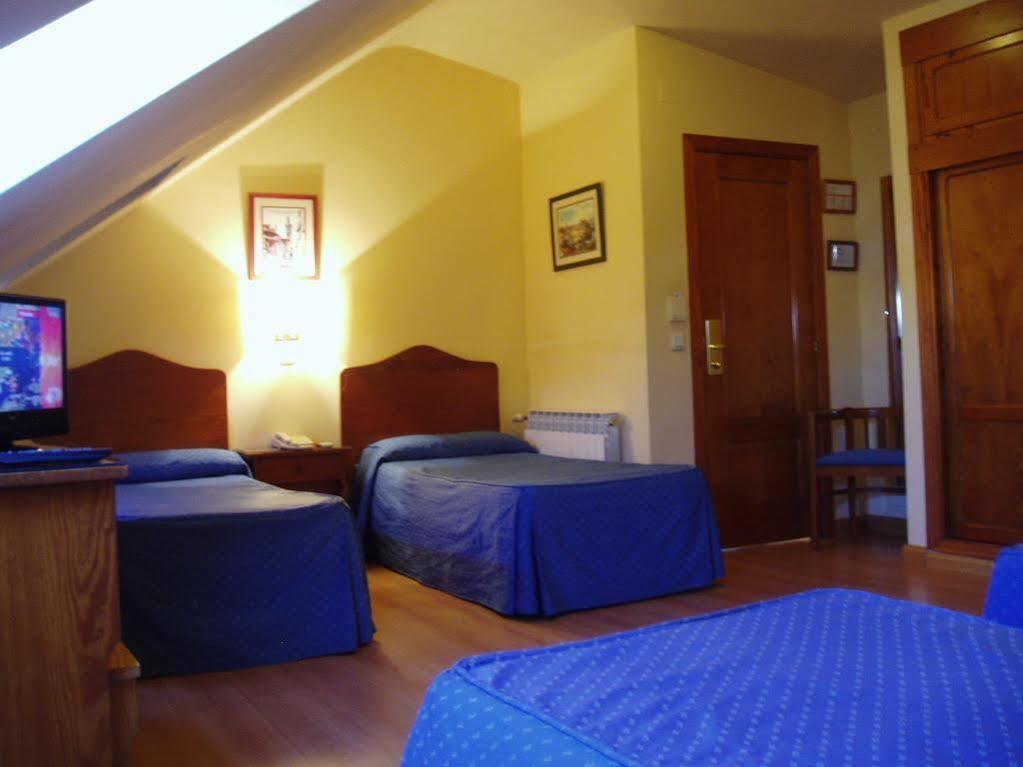 Hostal Santo Tome Toledo Kültér fotó